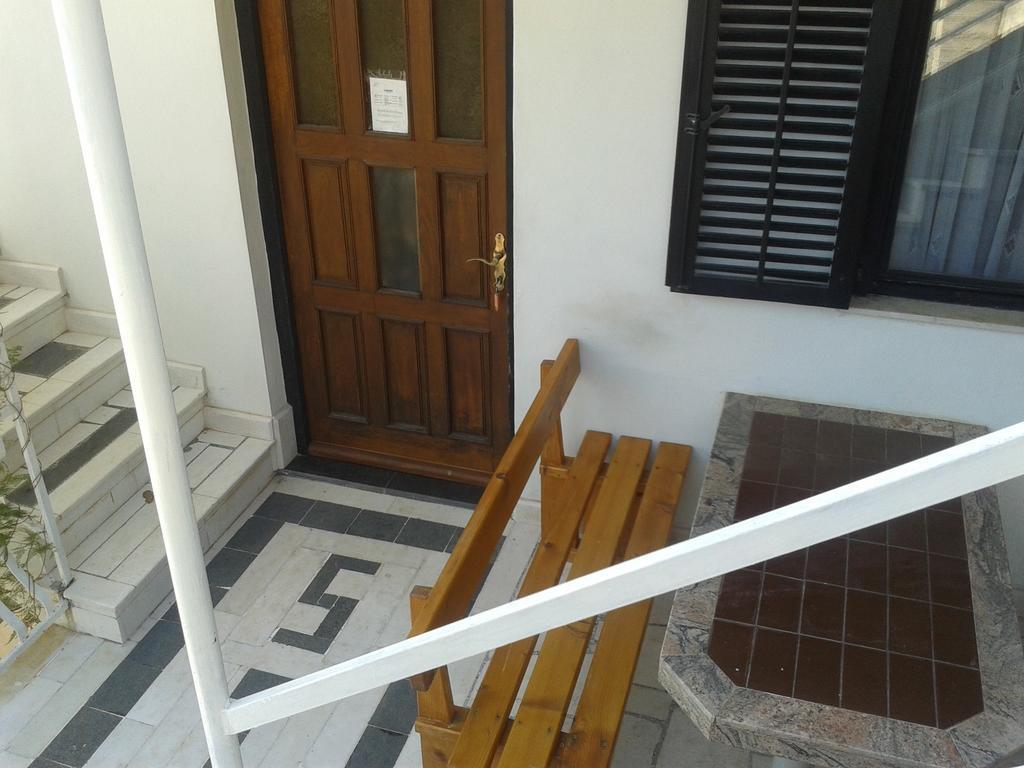 Apartmani Slavko Tuka Orebić Стая снимка